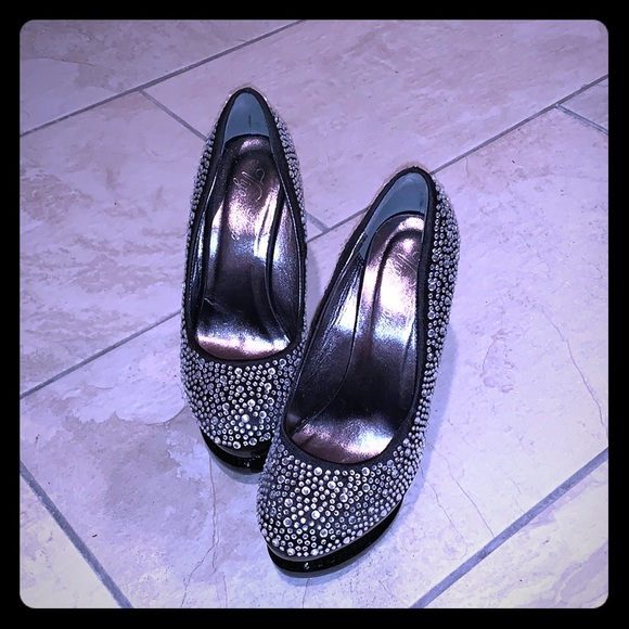 Vigo Fiore Shoes - Women’s Heel
